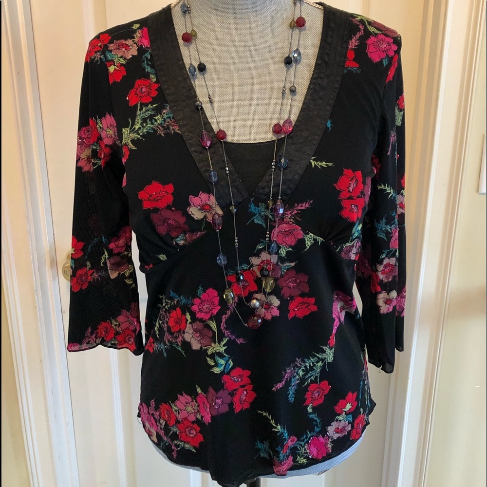 Black floral Old Navy blouse with flattering cut